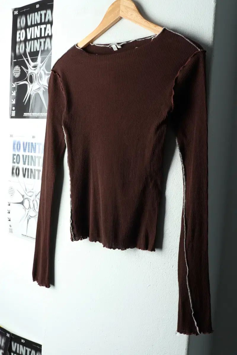 W F ベースレンジ 長袖Tシャツ スリムフィット ブラウン ロングスリーブ 16713