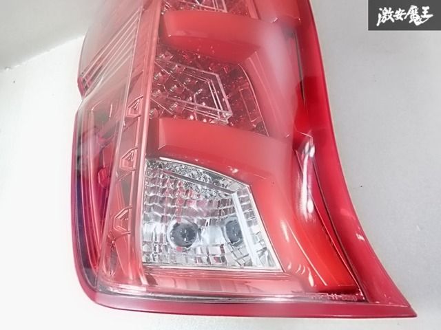 TYC 社外 TYC 11-B889 左右テールライト LED RK5 ステップワゴン 