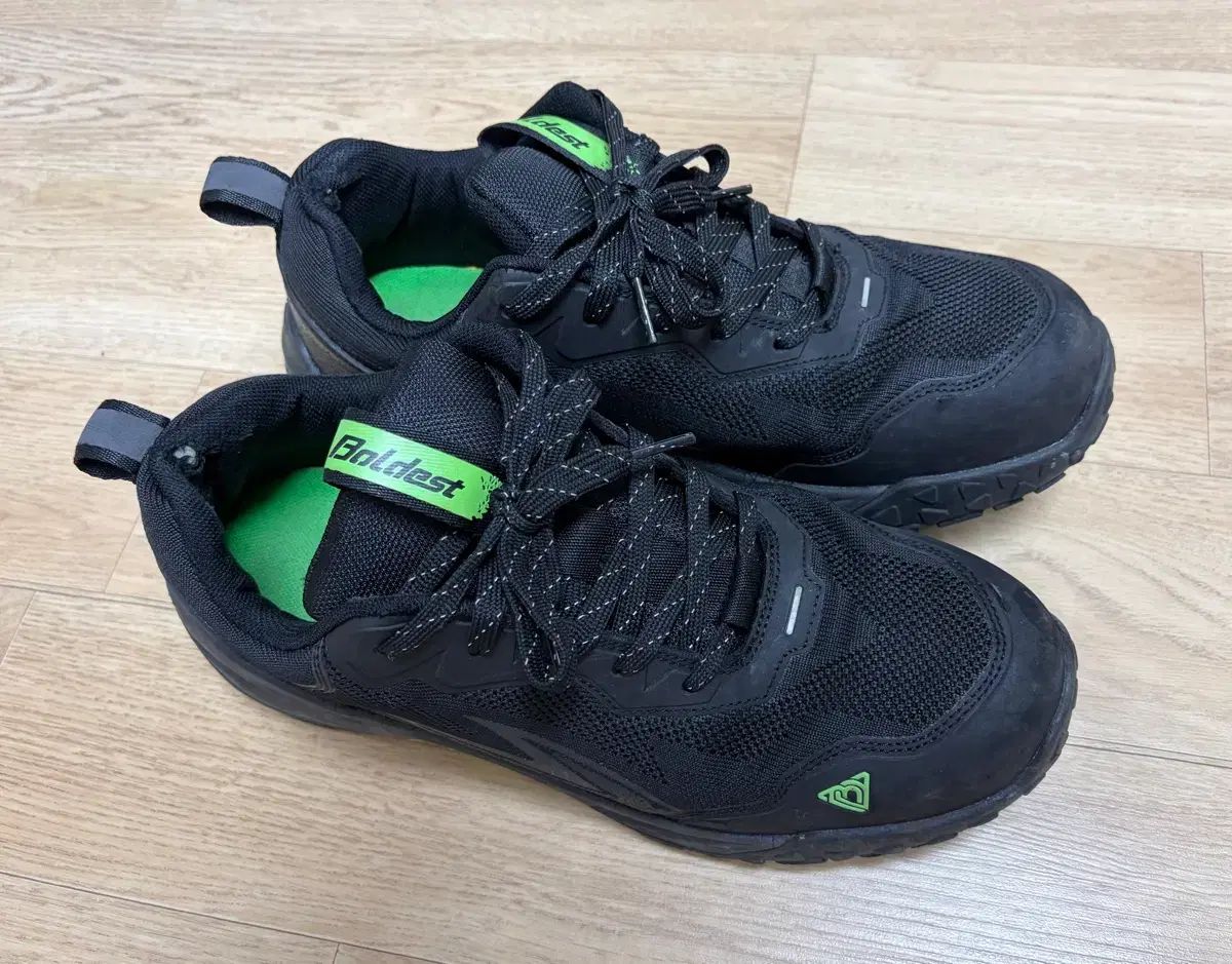 ボールディスト CLASH 411 ブラック 安全靴 280