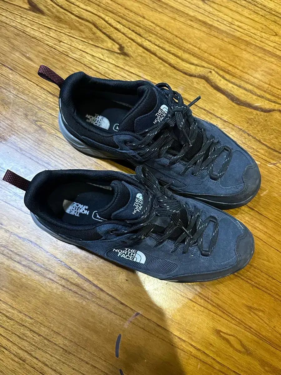 THE NORTH FACE ザノースフェイス 登山靴 260 mm