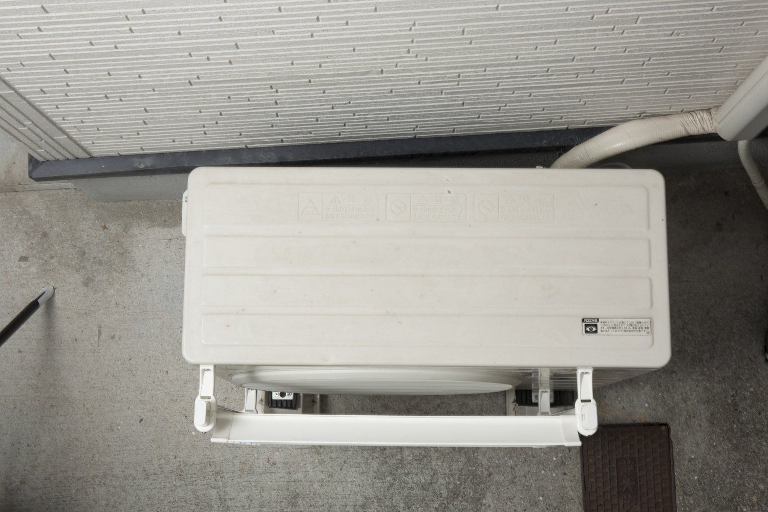 室外機ルーバー