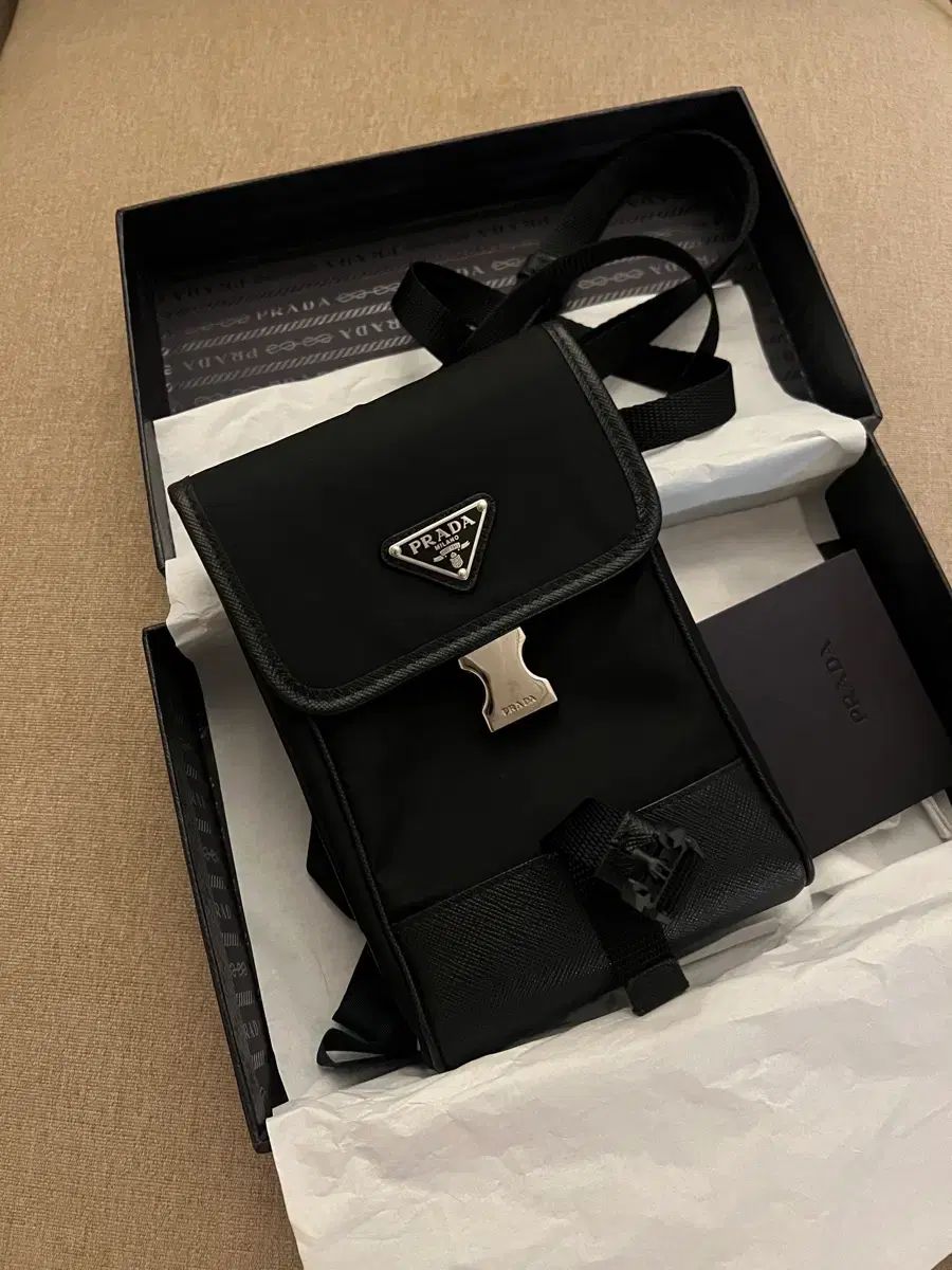 PRADA プラダ ミニ クロスバック