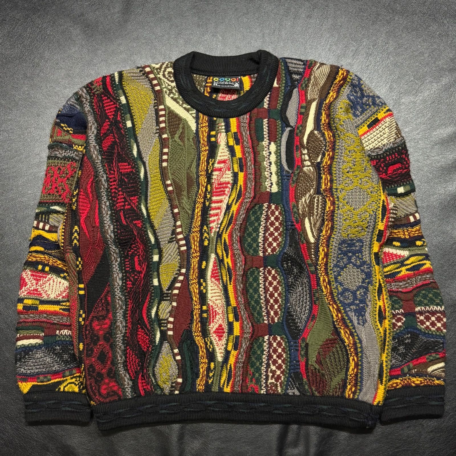 希少【COOGI クージー 【商品名】VINTAGE AUSTRALIA製/3D 総柄 ニット