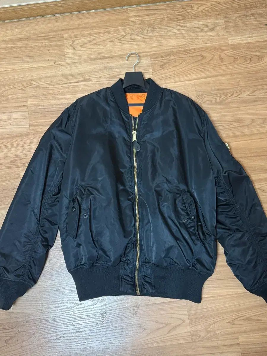 2 XL アルファ インダストリーズ MA 1