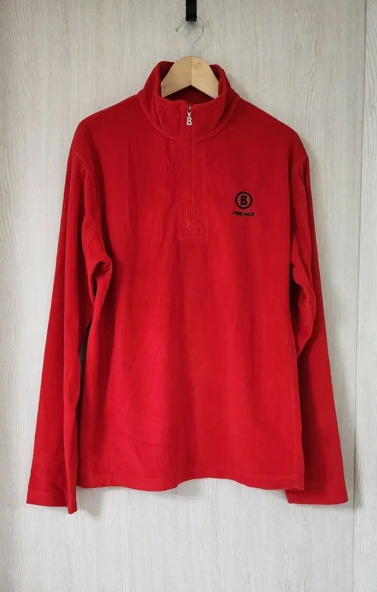 Bogner FIRE ICE レッド ハーフジップ タートルネック フリース