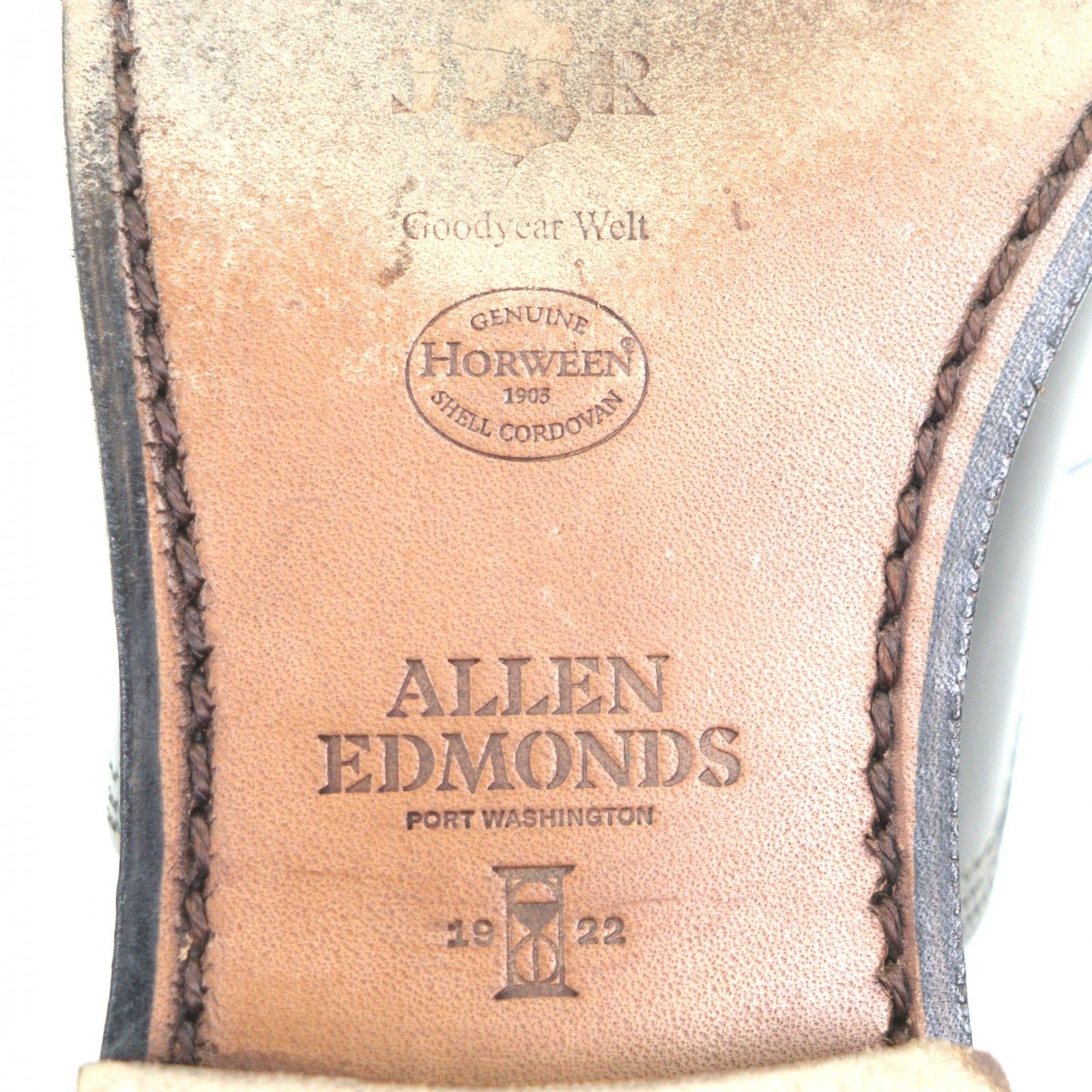 コードバン ストレートチップ