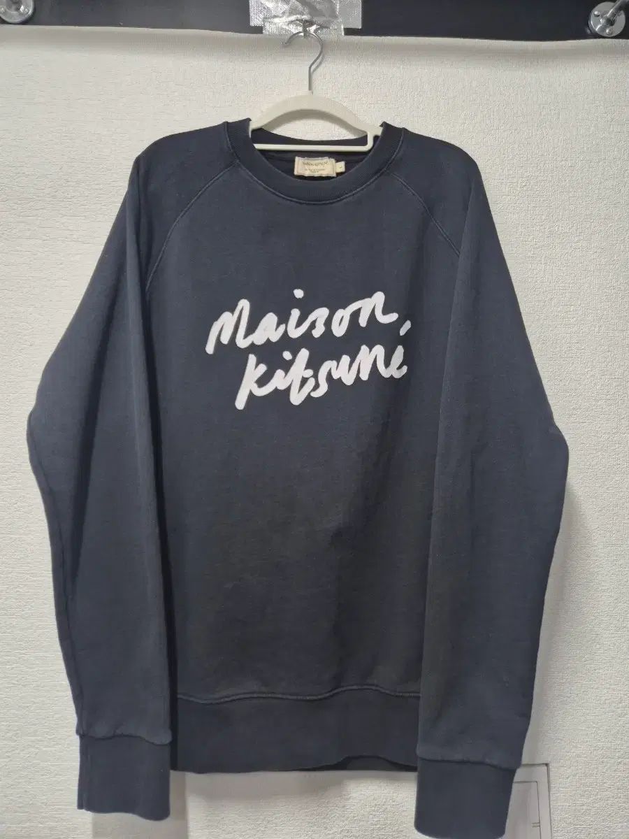 メゾンキツネ ブラック スウェット 100 104