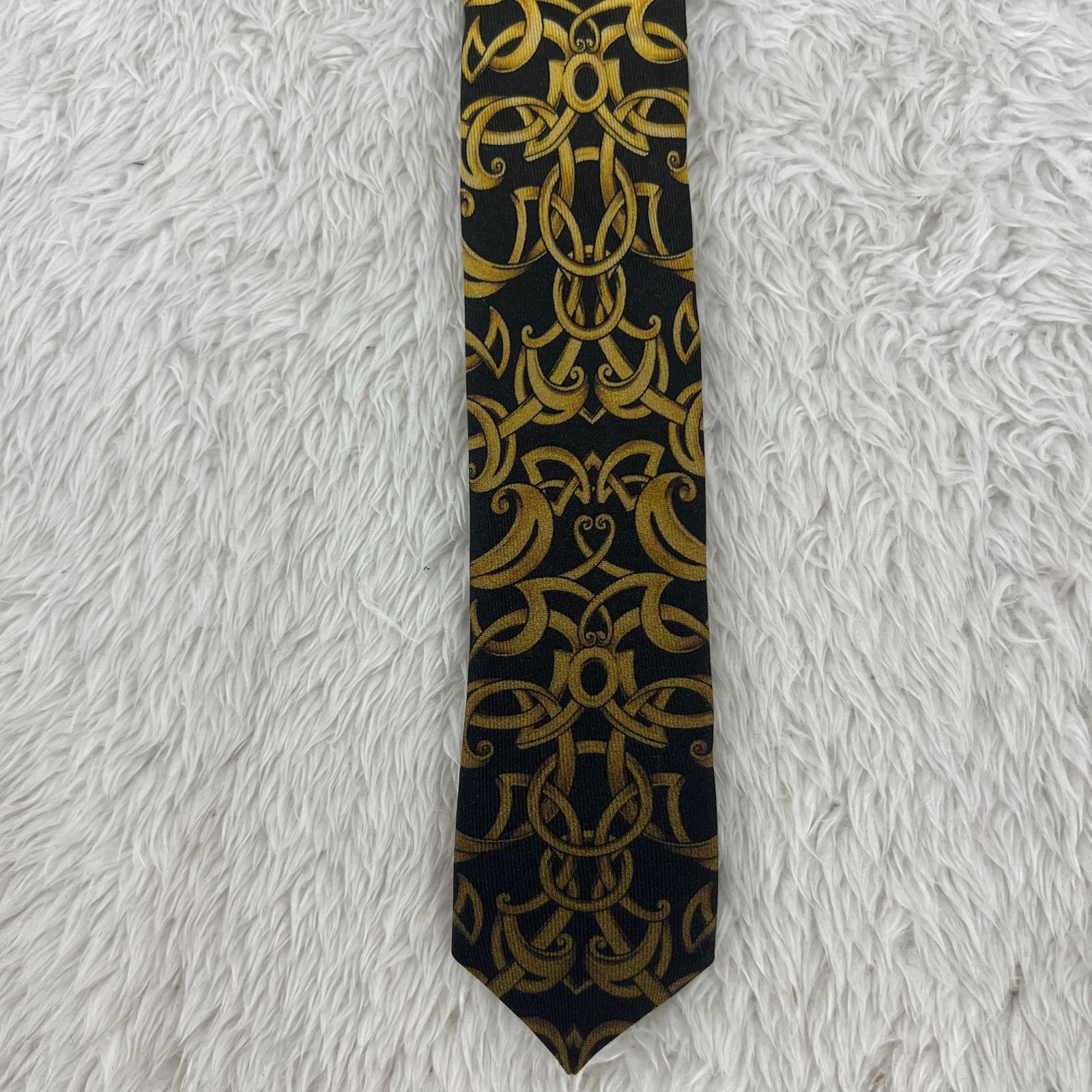 美品》GIANNI VERSACE (ジャンニヴェルサーチ) シルクネクタイ