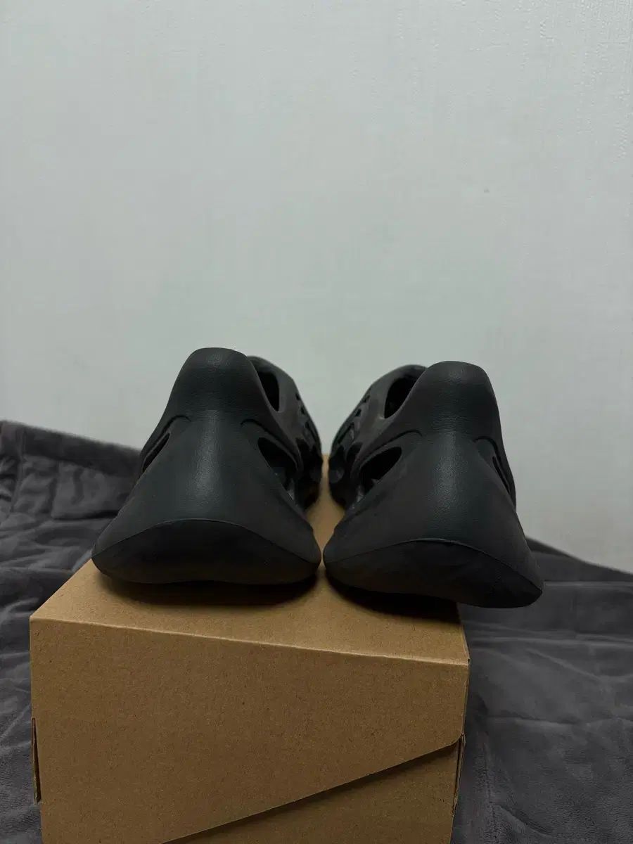 イージーブースト フォームランナー