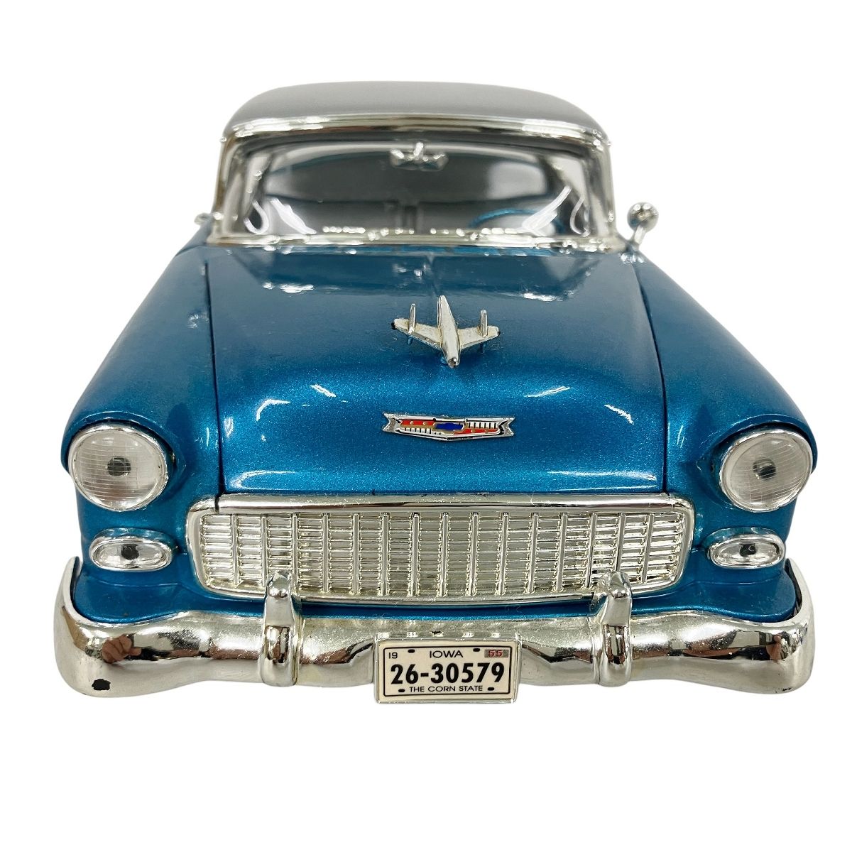 ERTL 1955年 CHEVROLET BEL AIR 1/18スケール シボレー アーテル