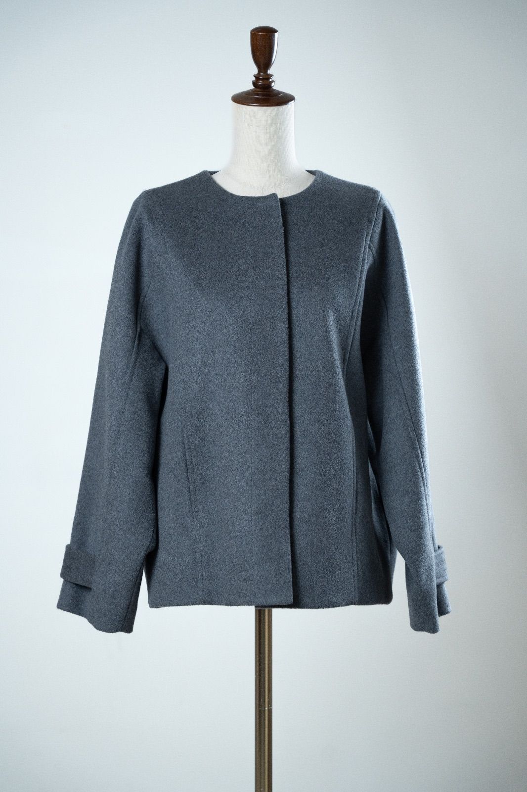 トロワ trois コート ノーカラー ミドル丈