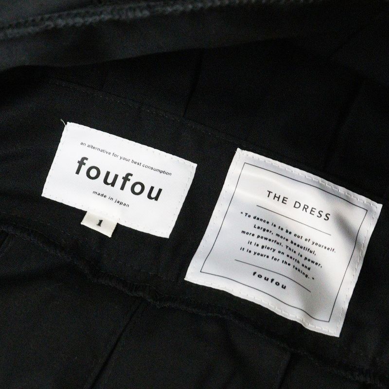 ブラック ドレス