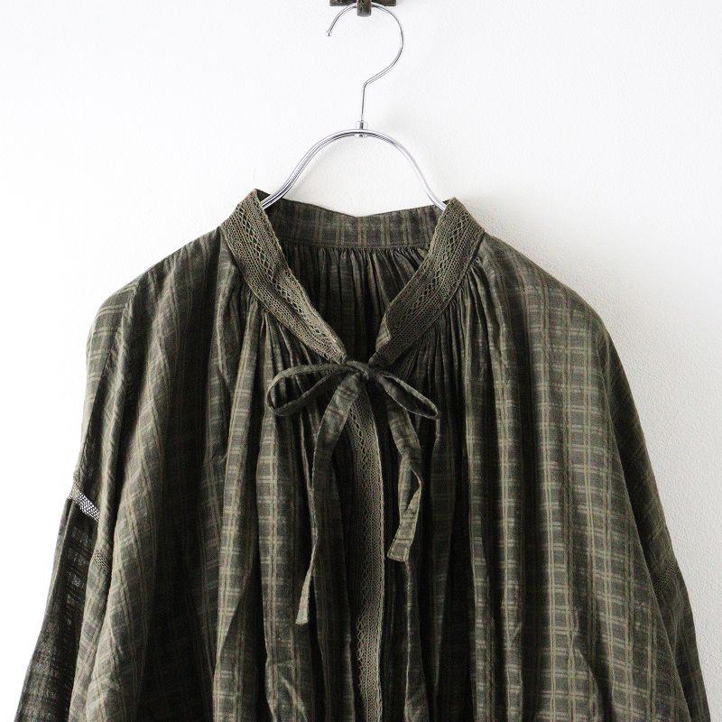 チェック ボウタイ