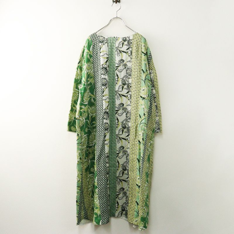 新品未使用　KEI Hayama PLUS　ケイハヤマプリュス　ワンピース ケイハヤマプリュス KEI Hayama PLUS ストライプフラワープリント