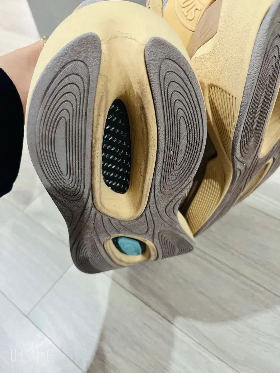 x ストーンアイランド