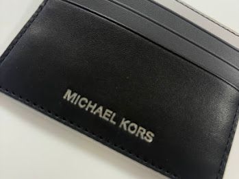 MICHAEL KORS マイケル コース ブラック ホワイト MK 304
