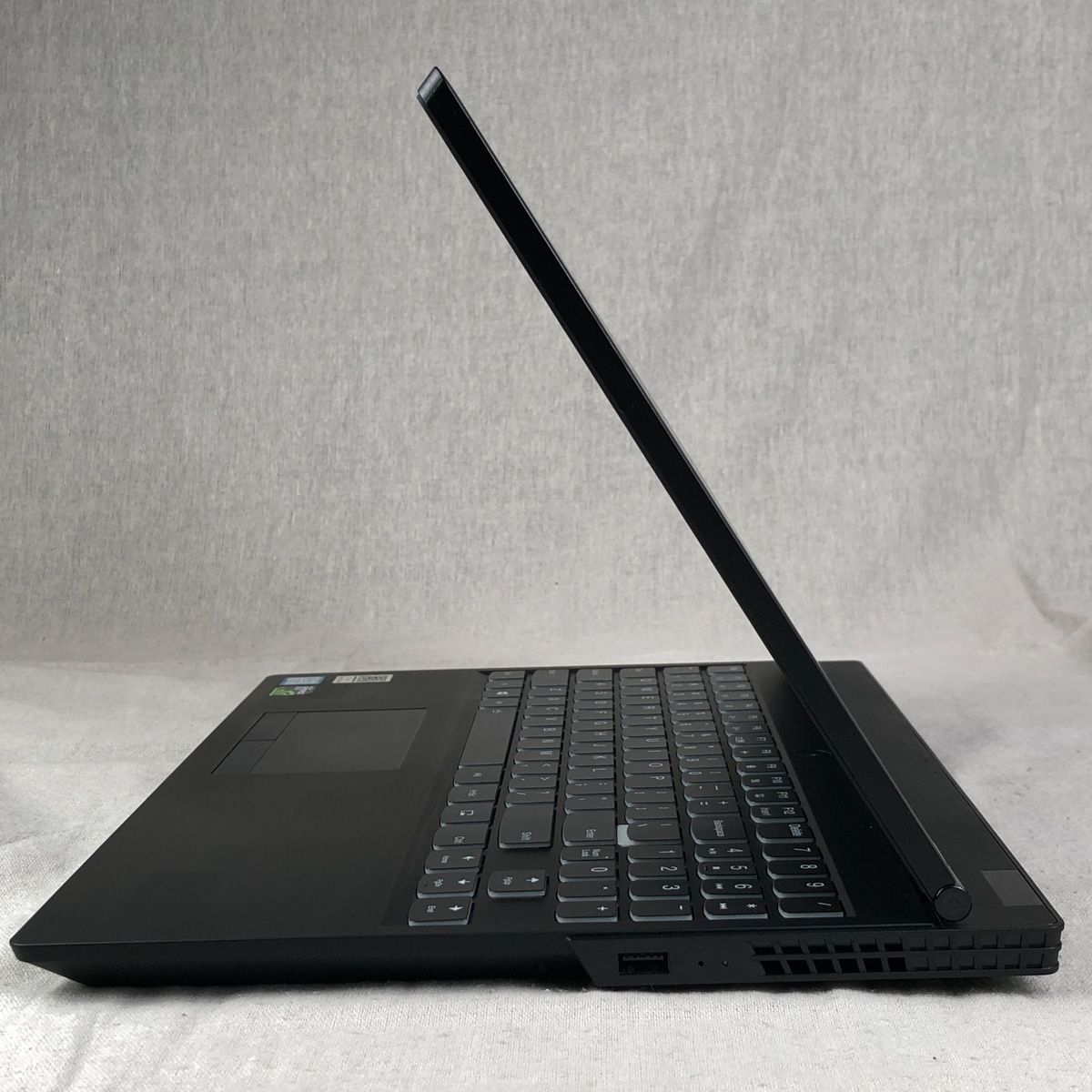 本体のみ】ゲーミングパソコン ノートPC Lenovo Legion Y530-15ICH【i7