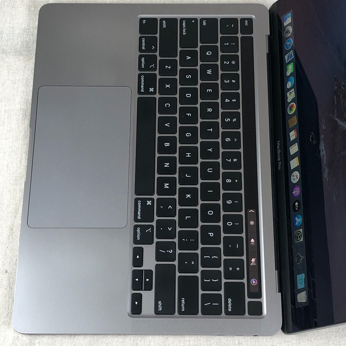 ◇ジャンク品・本体のみ◇Apple MacBook Pro (13インチ 2020