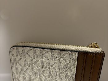 MICHAEL KORS マイケルコース コインケース バニラ VANILL MK 216