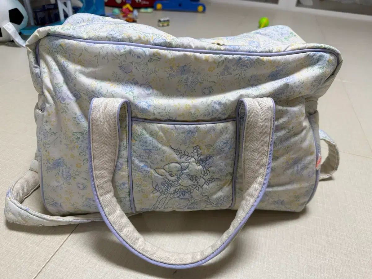 プレゼントプロジェクト ダイパーバッグ