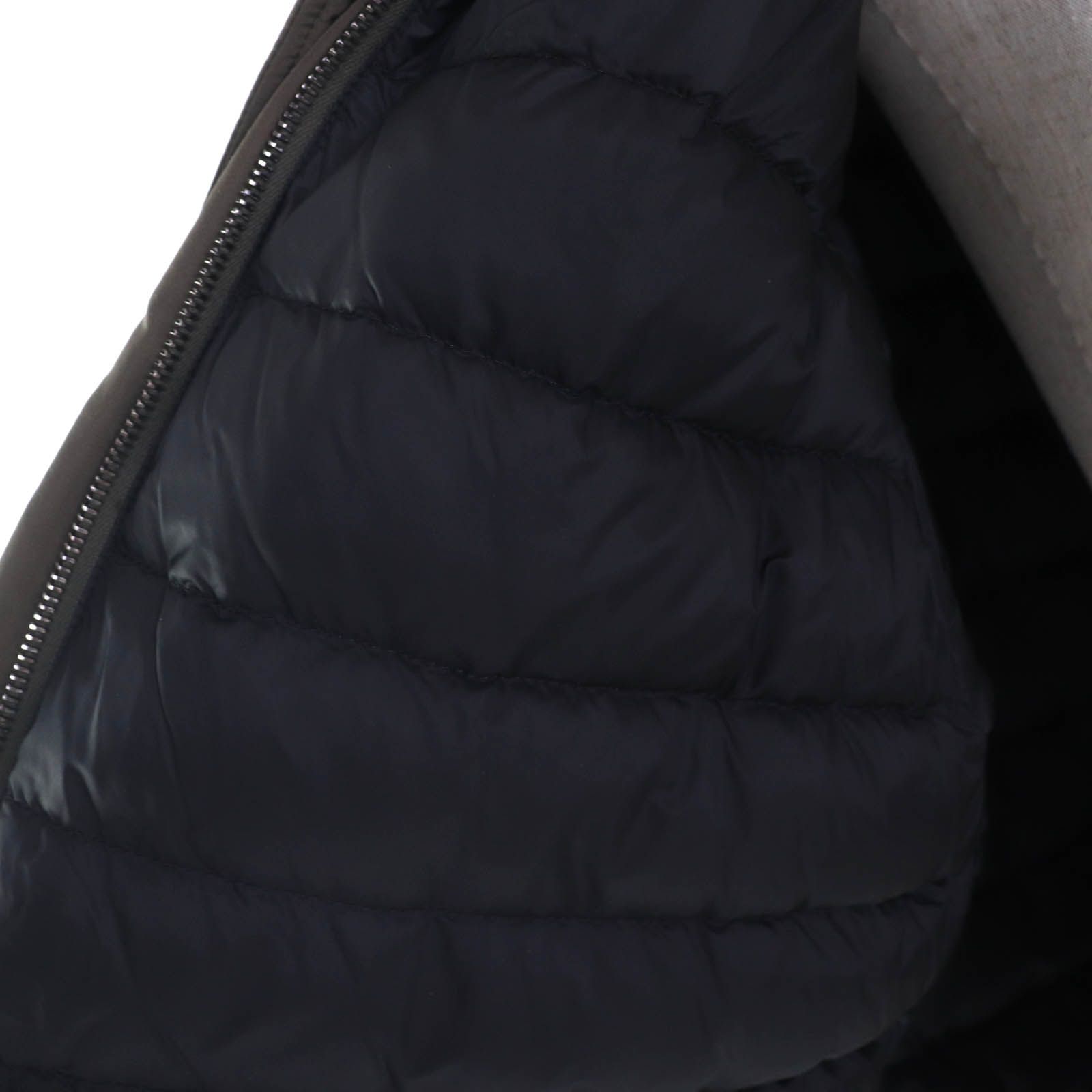 美品☆MONCLER モンクレール 20-21AW IRUS フード・デカロゴワッペン付