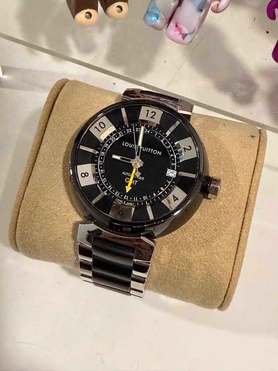 ルイヴィトン メンズ オートマチック GMT ブラック メタル