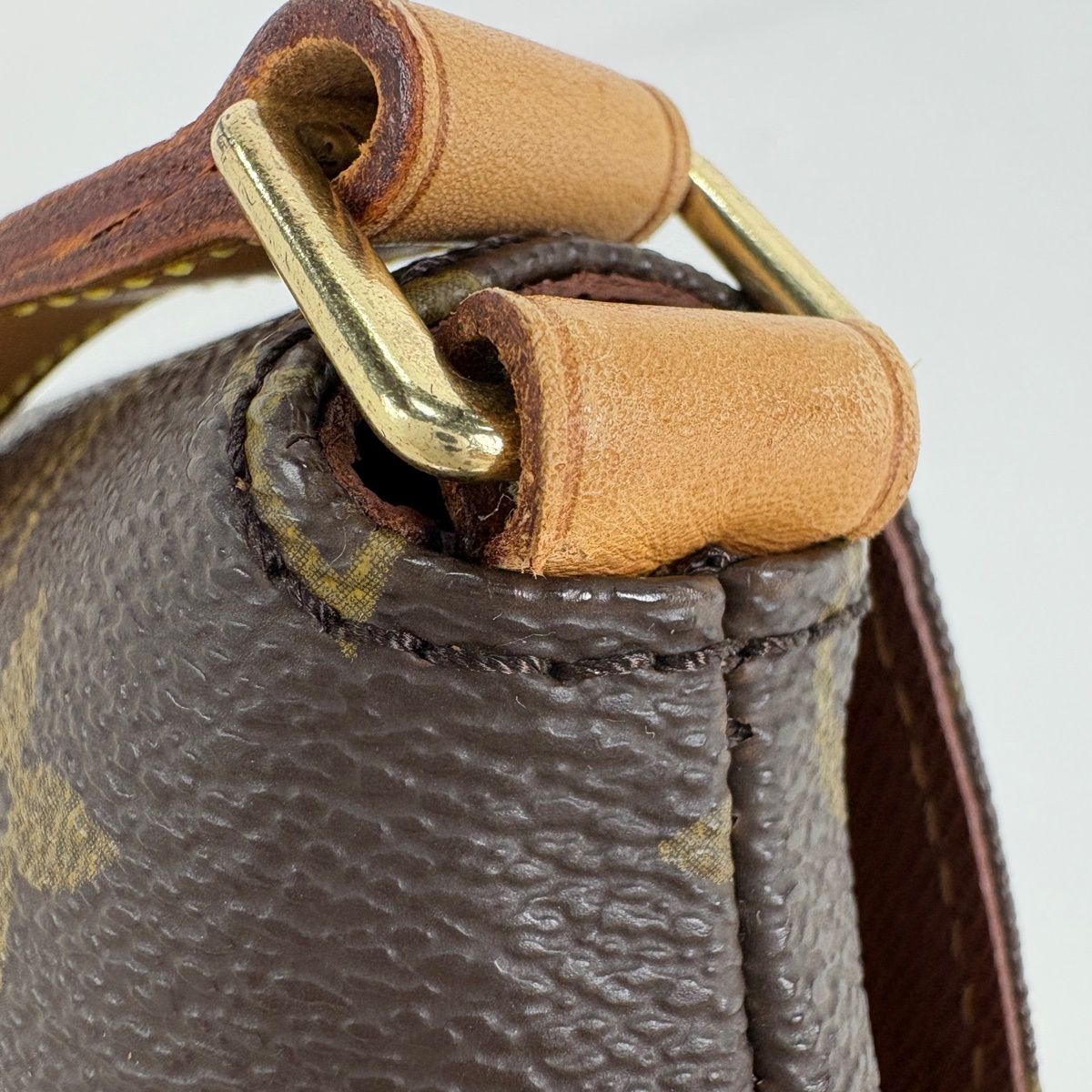 ルイ・ヴィトン Louis Vuitton ミュゼット タンゴ ショート 肩掛け