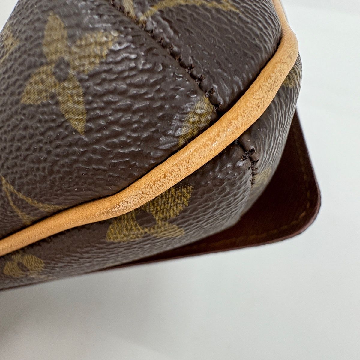 ルイ・ヴィトン Louis Vuitton ミュゼット タンゴ ショート 肩掛け