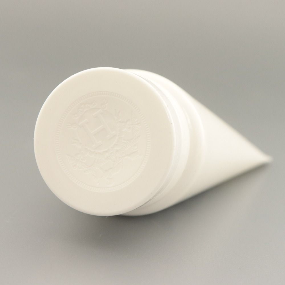 □ エルメス ハンドクリーム&ネイルセット レ マン エルメス ユイル