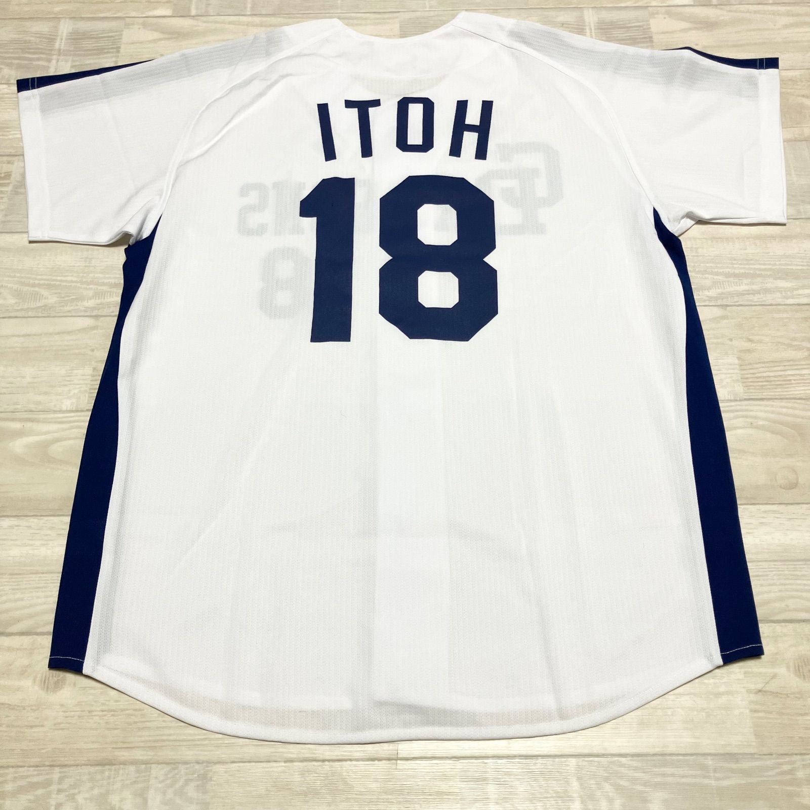 廃盤 希少 中日ドラゴンズ 伊藤準規 レプリカユニフォーム 背番号18