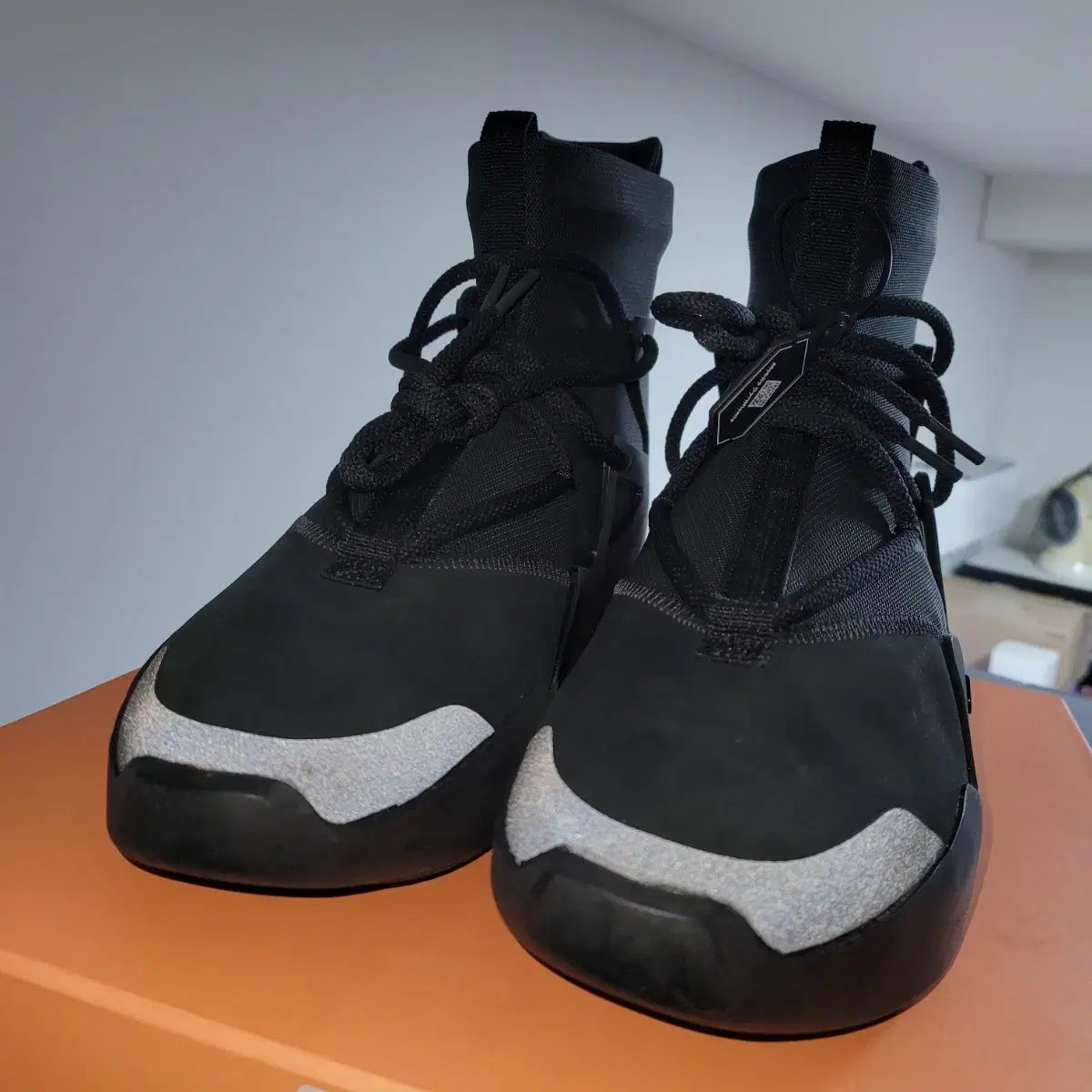 トリプルブラック