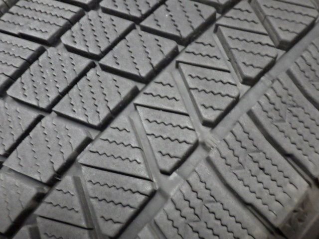  SR 426 ●2025年製造 約8部山●BS BLIZZAK VRX 3●235 45 R 18●2本 12インチ以下 スタッドレス