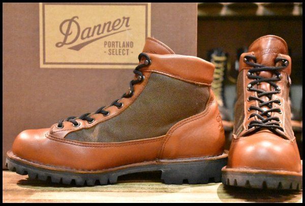8.5EE 箱付 良品 白タグ】Danner ダナーライト セダーレインボー 30457
