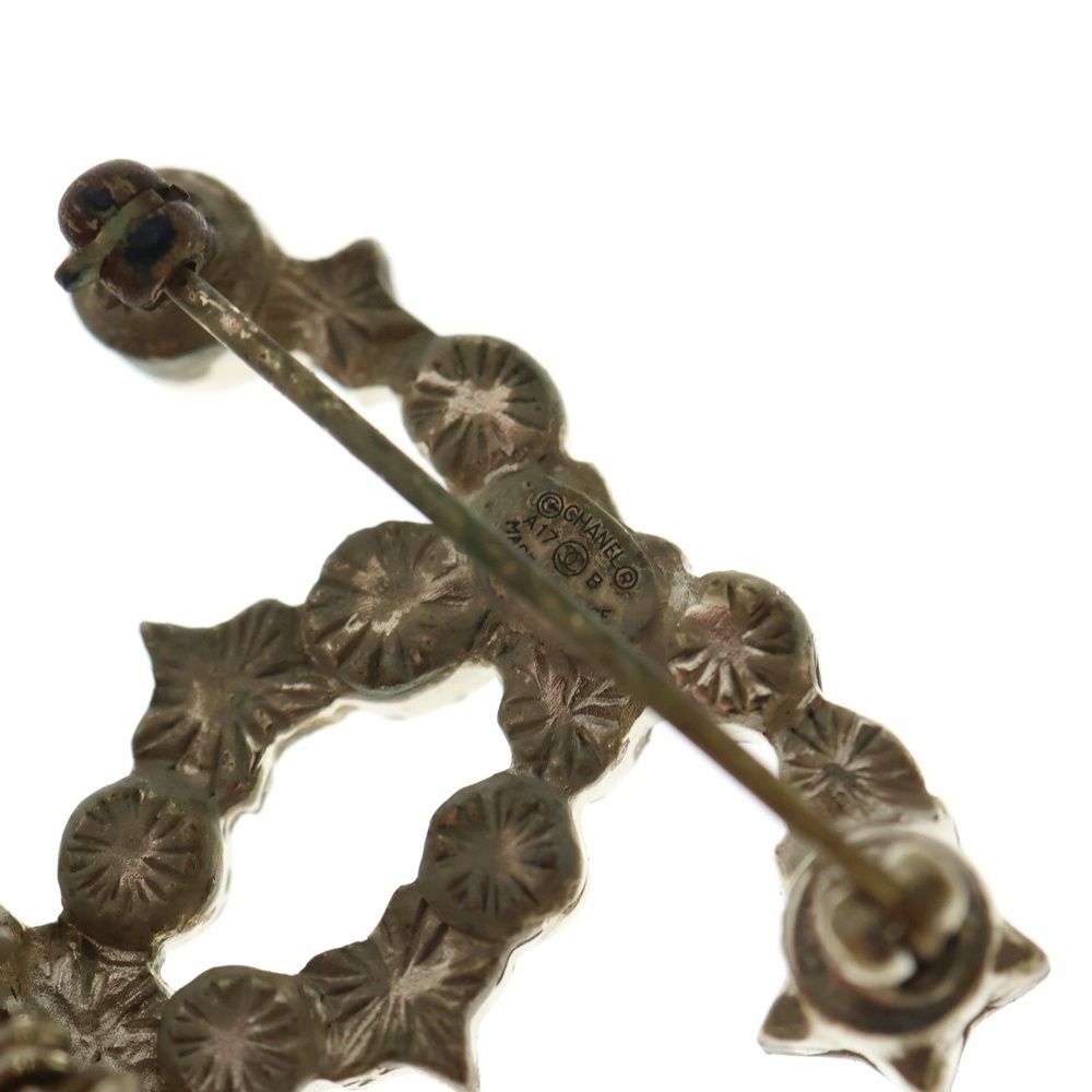 スターブローチ