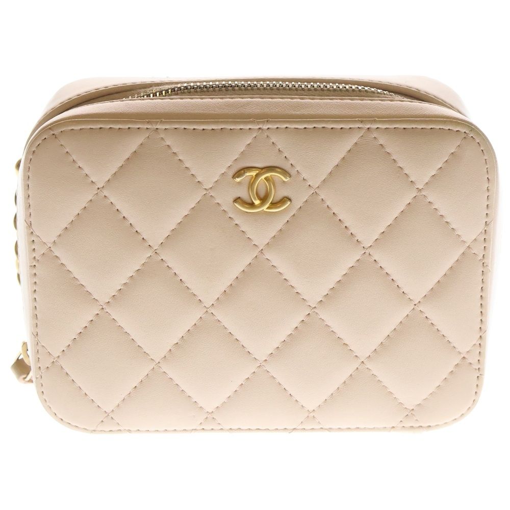 ぴりかシャネル　マトラッセ　ボールチャーム　チェーン　カメラ　ショルダー ぴりかシャネル マトラッセ ボールチャーム チェーン カメラ