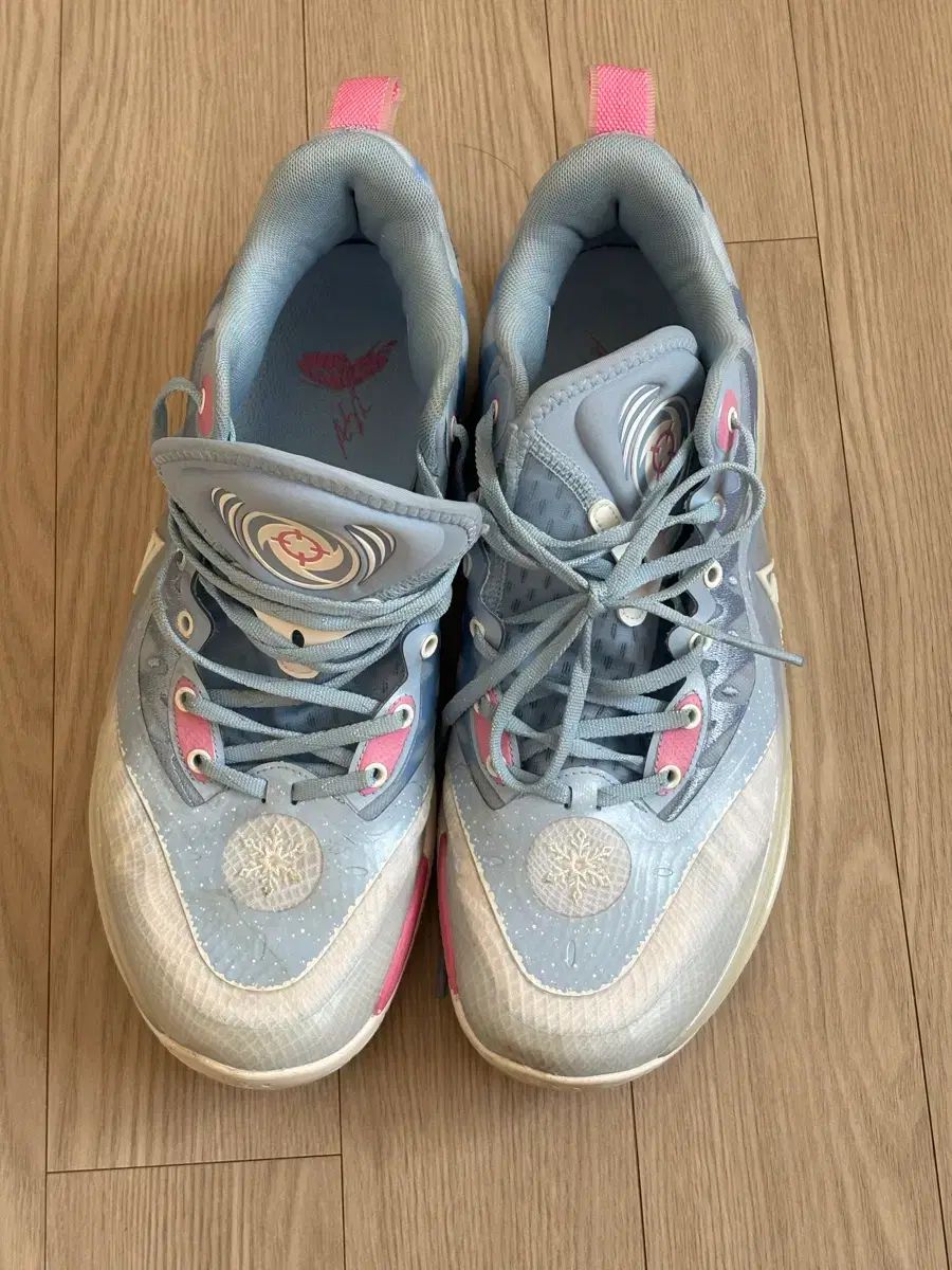 ar 2 オースティン リーブス バスケシューズ 280