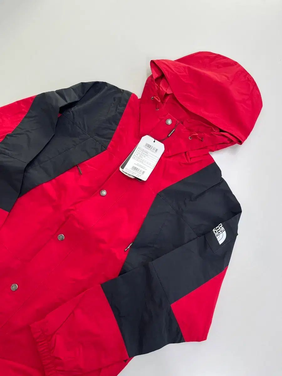 THE NORTH FACE ザノースフェイス レッド ブラック ウィンドブレーカー ジャケット