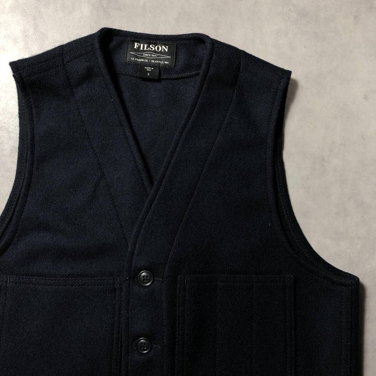GQ4454◇FILSON : USA製 マッキーノ ウールベスト◇S◇濃紺 定価