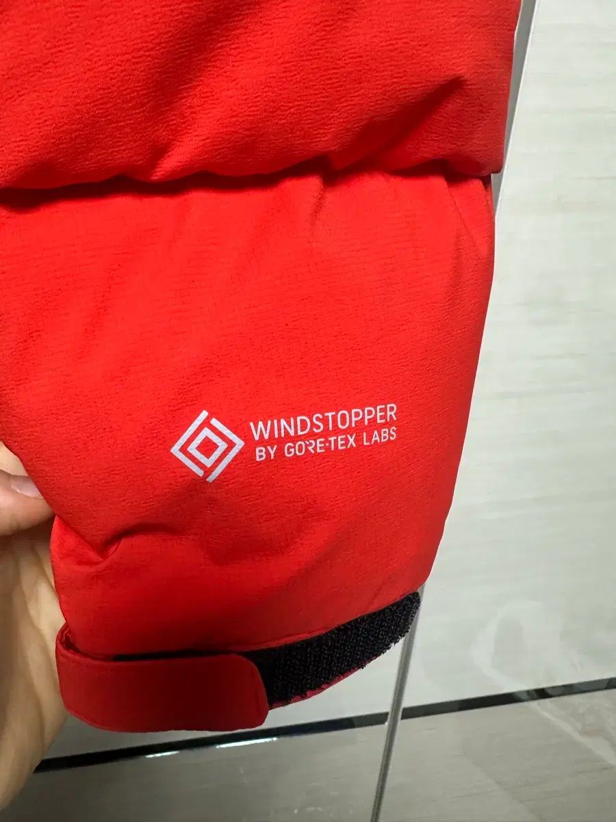  BLACK YAK ブラックヤク ウィンドストッパー 赤 ダウン アウター アウトドアアクセサリー カップホルダー その他 アウター