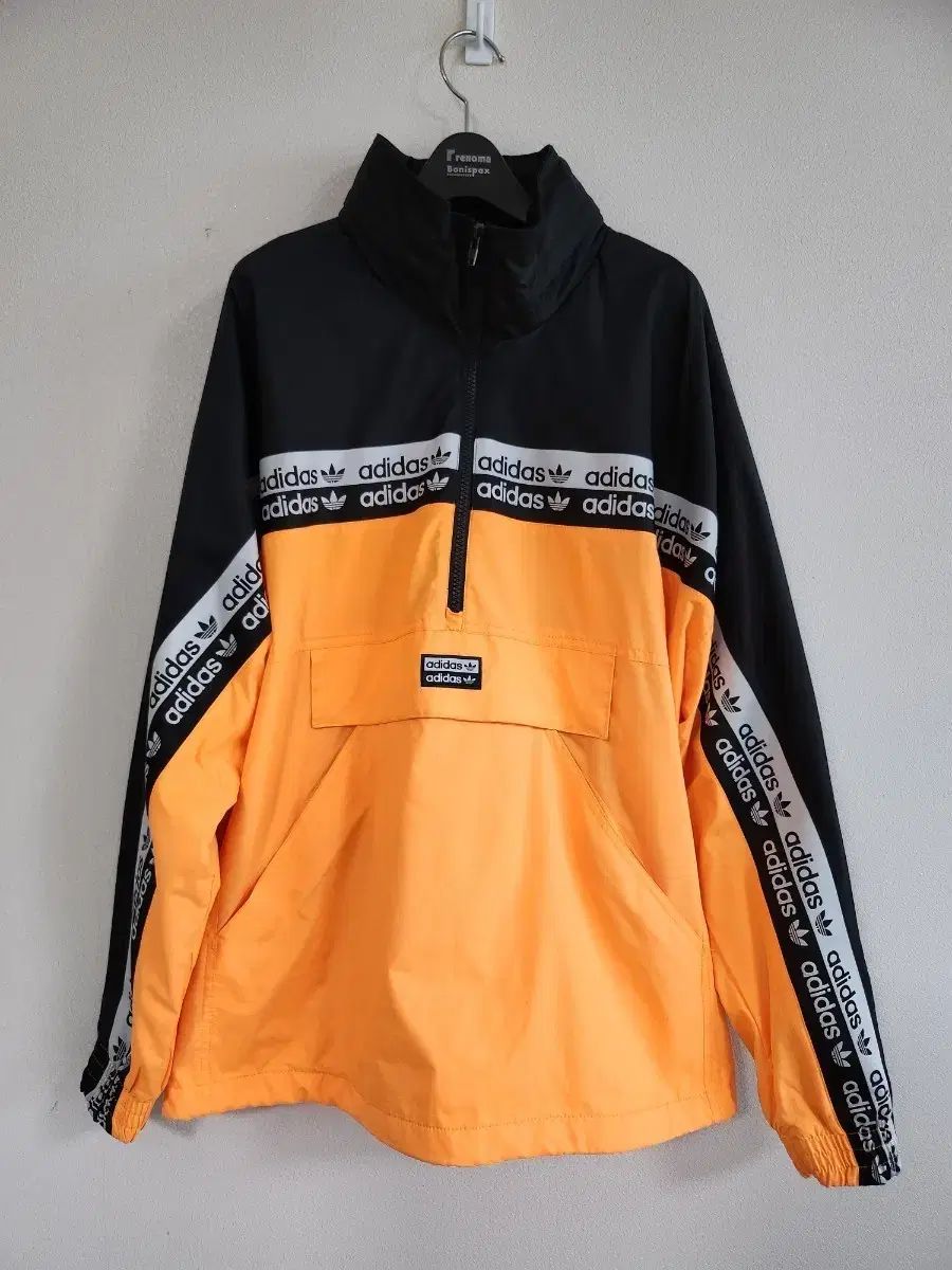 アディダス Anorak アノラック ウィンドブレーカー M