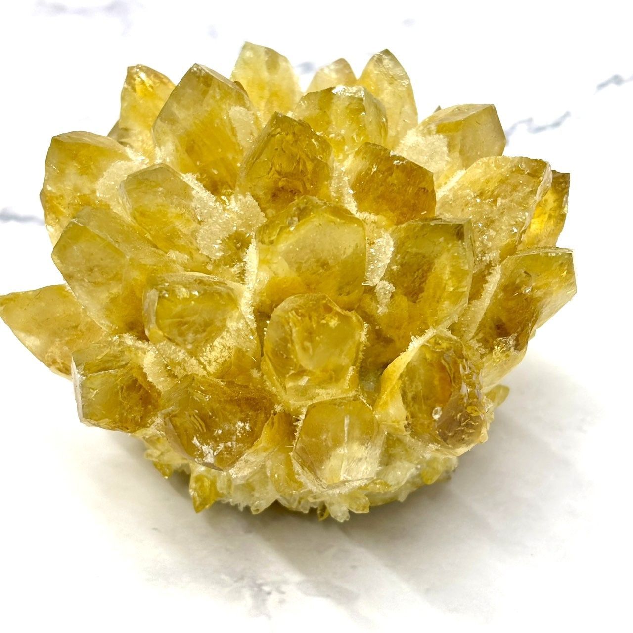  245 成功と前向きさの象徴 天然シトリンクォーツ クラスター 305g 原石 70 70 60mm 黄水晶 天然石 インテリア パワーストーン トレイ収納 置物 インテリア小物