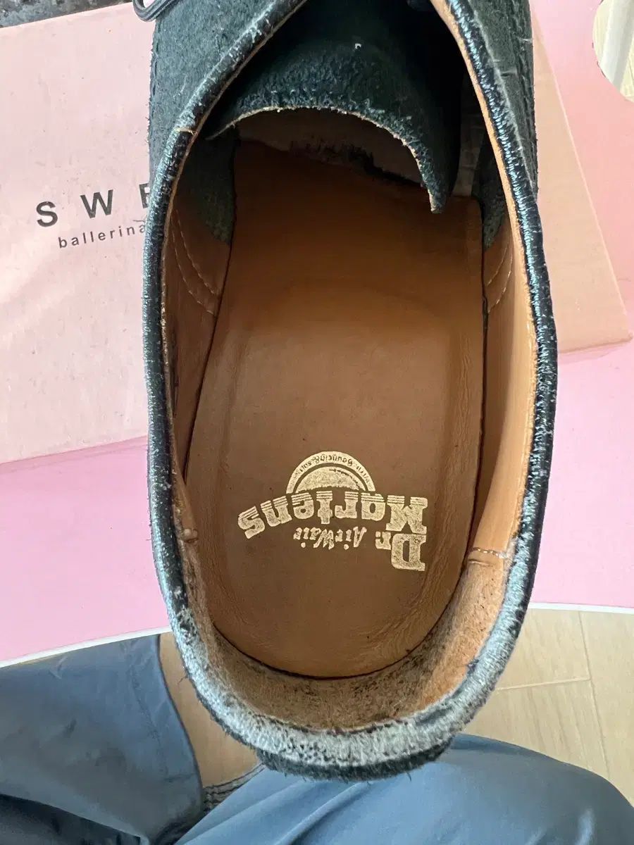  DR MARTENS ドクターマーチン ブラック スウェード THE B ドビ シューズ ローファー ブーツ 革靴