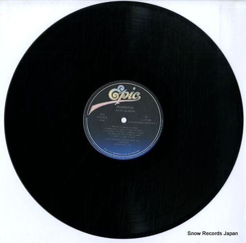 レコード】フリオ・イグレシアス 愛の瞬間 28.3P-400 - メルカリ