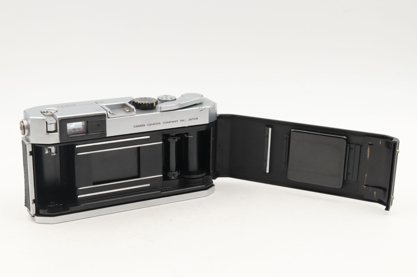 Canon P ポピュレール レンジファインダー ボディ Canon P ポピュレール レンジファインダー / 50mm F1.8 露出メーター付