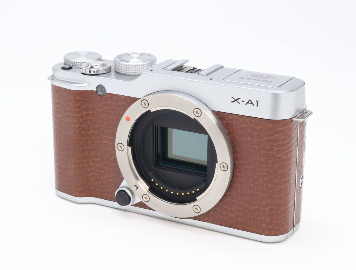 B 並品 富士フイルム X A 1 ボディ ブラウン 初期不良 対応 212 121