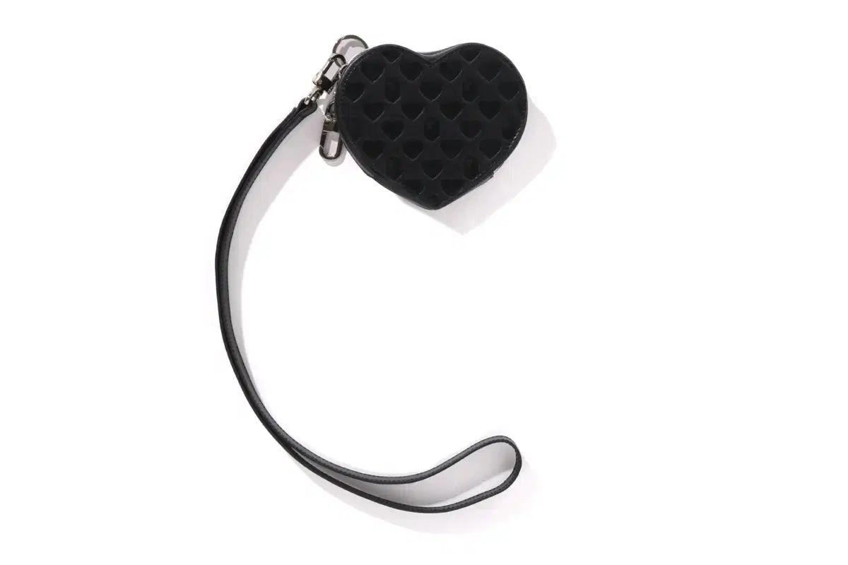 A BATHING APE アベイシングエイプ Bape ハート ポーチ ブラック