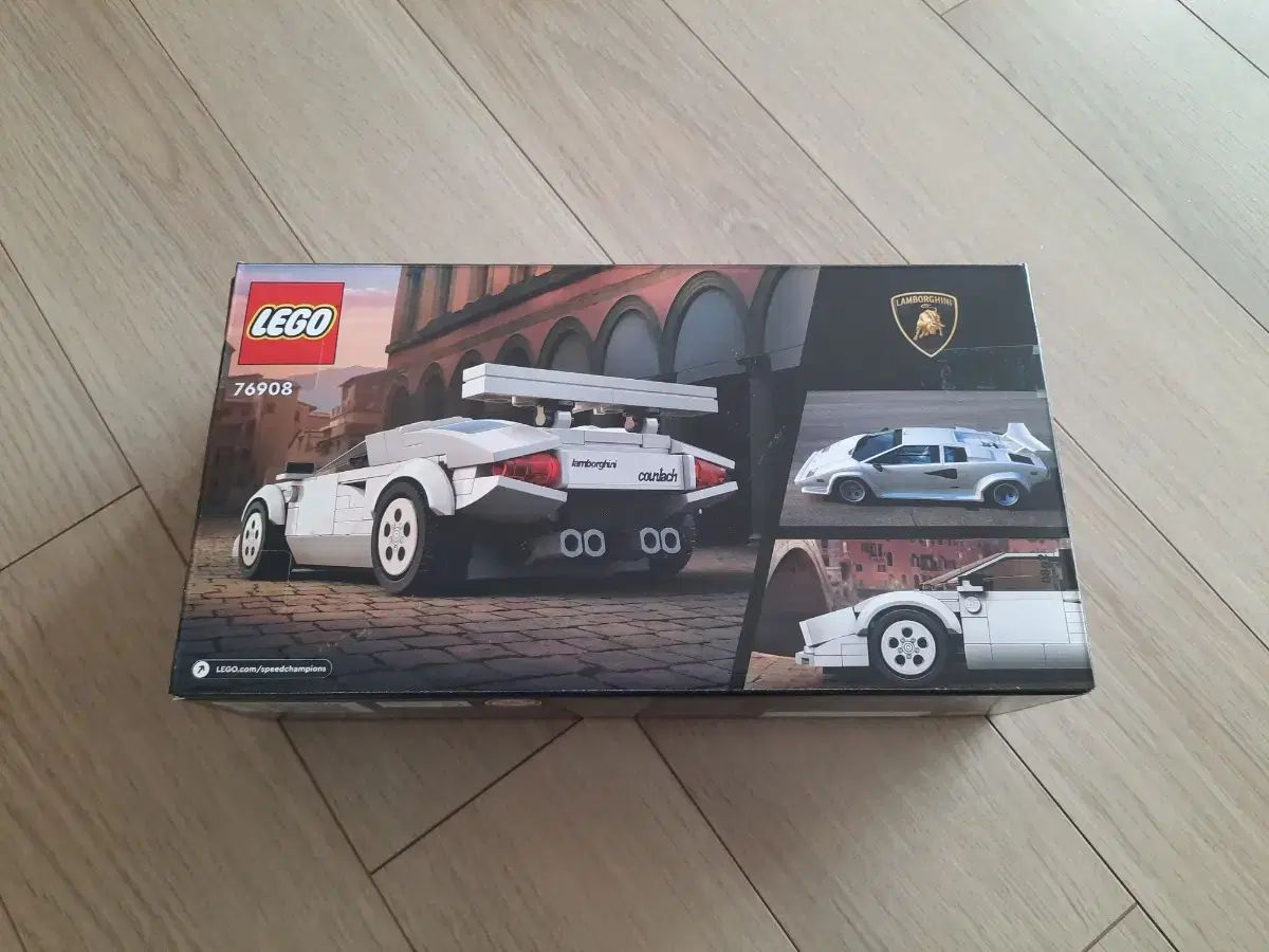 76908 ランボルギーニ クンタチ