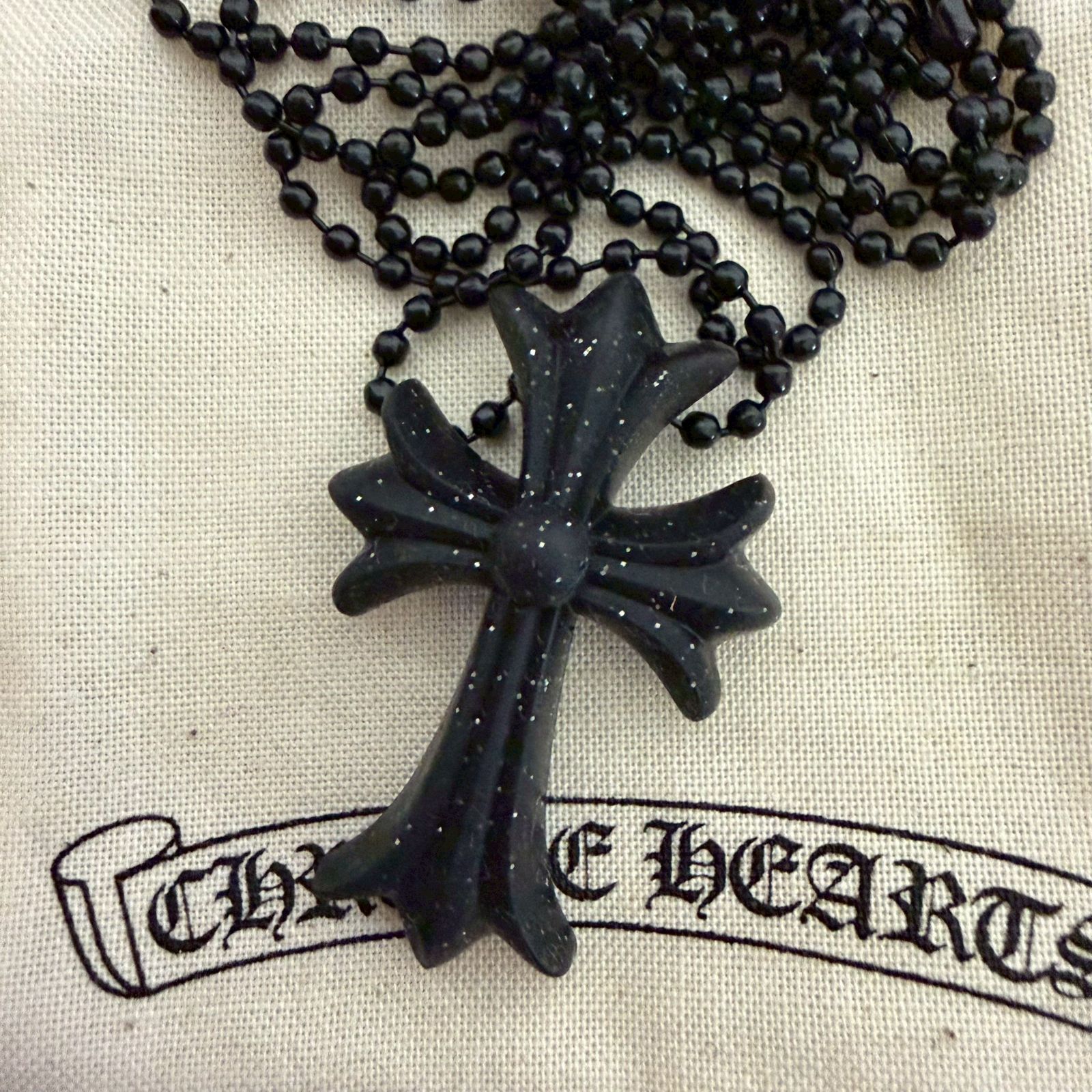  CHROME HEARTS クロムハーツ シリコン ラバー グリッター ネックレス 黒 ブラック クロス チャーム アクセサリー 小物 メンズ レディース ♥ ネックレス アクセサリー