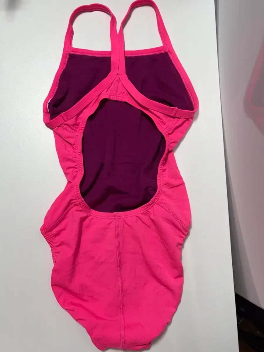 ハイパーピンク 28