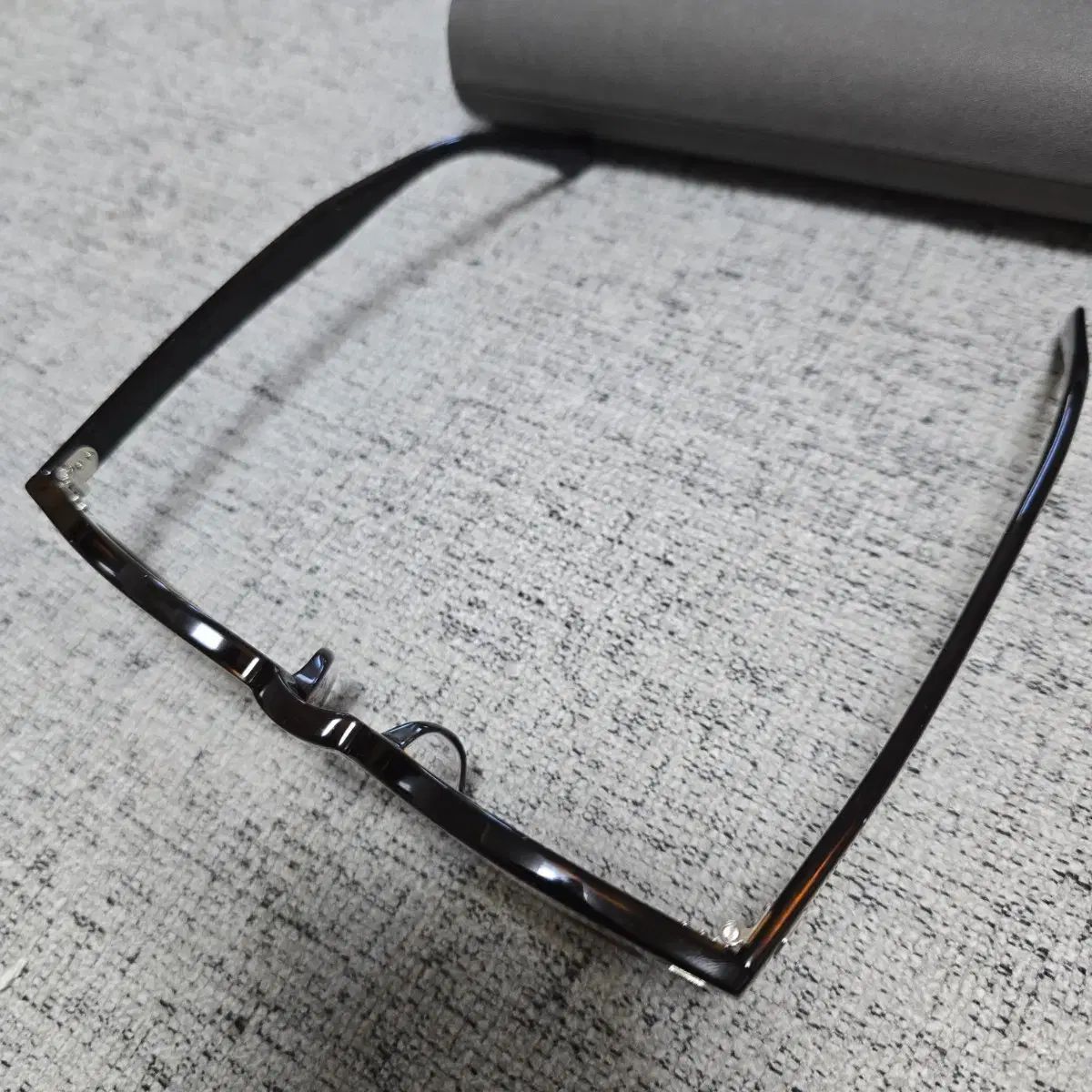 スペックス モンタナ ヘレナ スポーツブラ ブラウン 46